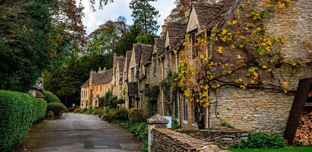 Cotswold-aesthetic.jpg